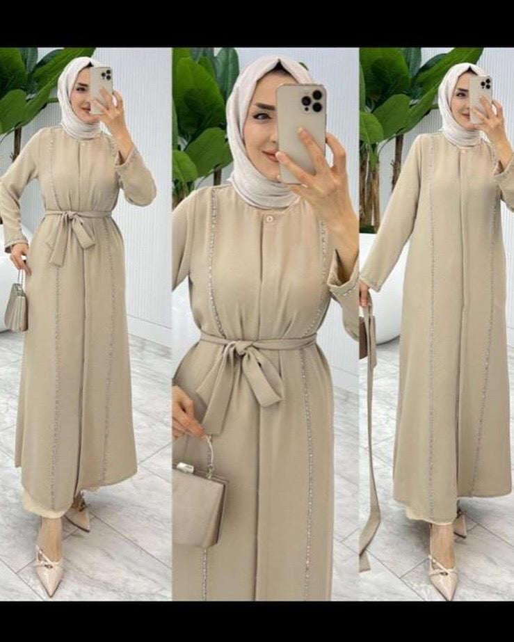 Classic Abaya with Belt