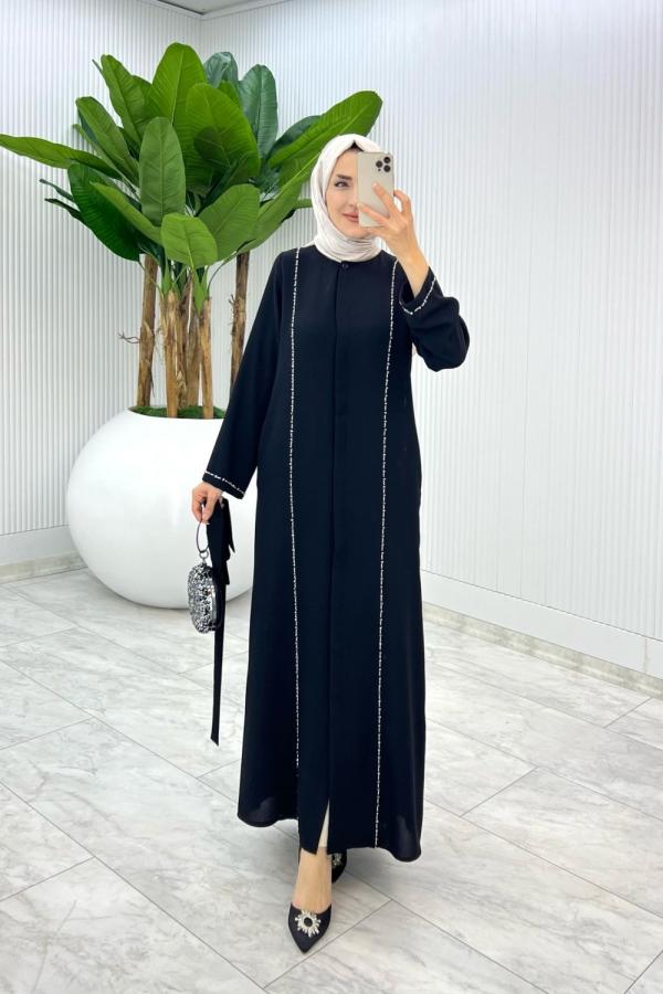 Classic Abaya with Belt