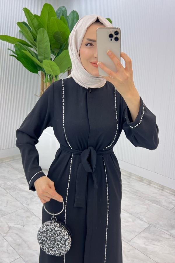 Classic Abaya with Belt