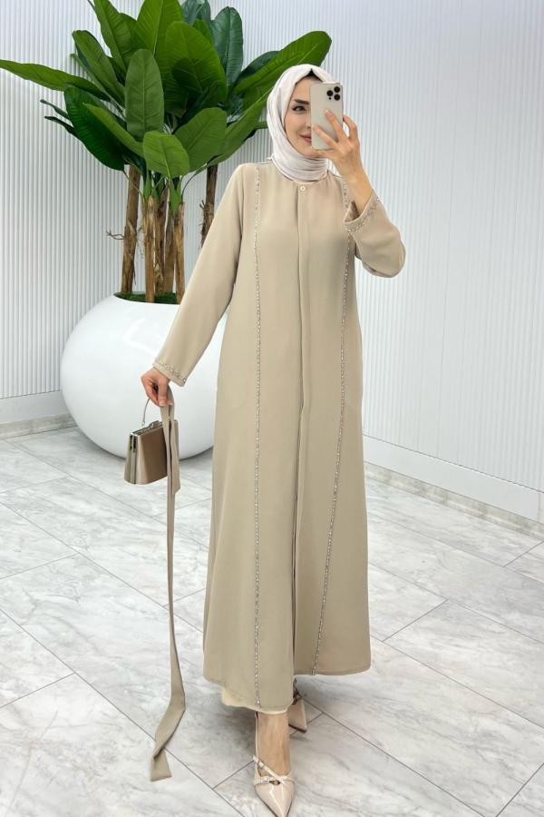 Classic Abaya with Belt