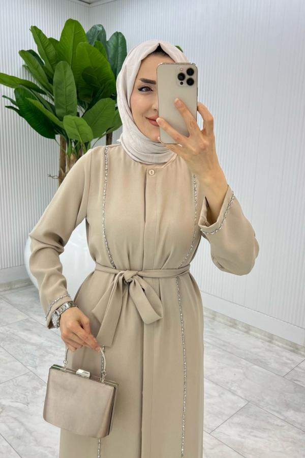 Classic Abaya with Belt