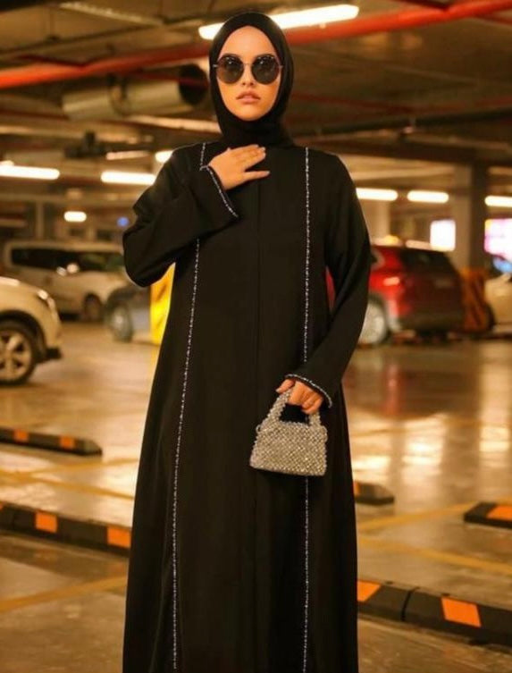 Classic Abaya with Belt