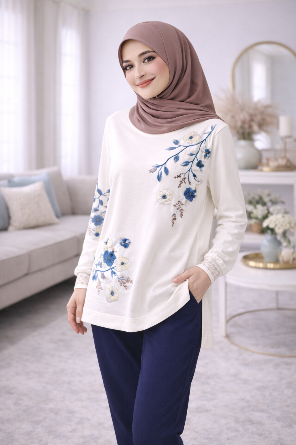 Women’s Embellished Floral Lounge Set